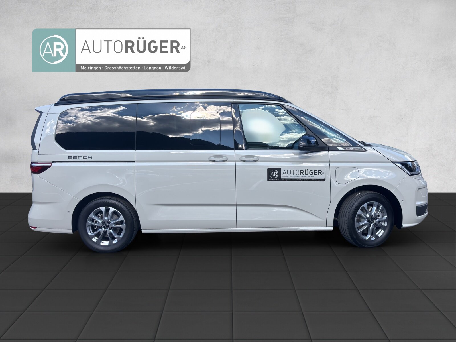 VW California eHybrid Beach Tour 4Motion, Plug-in-Hybrid Benzin/Elektro, Occasion / Gebraucht, Automatik - 7