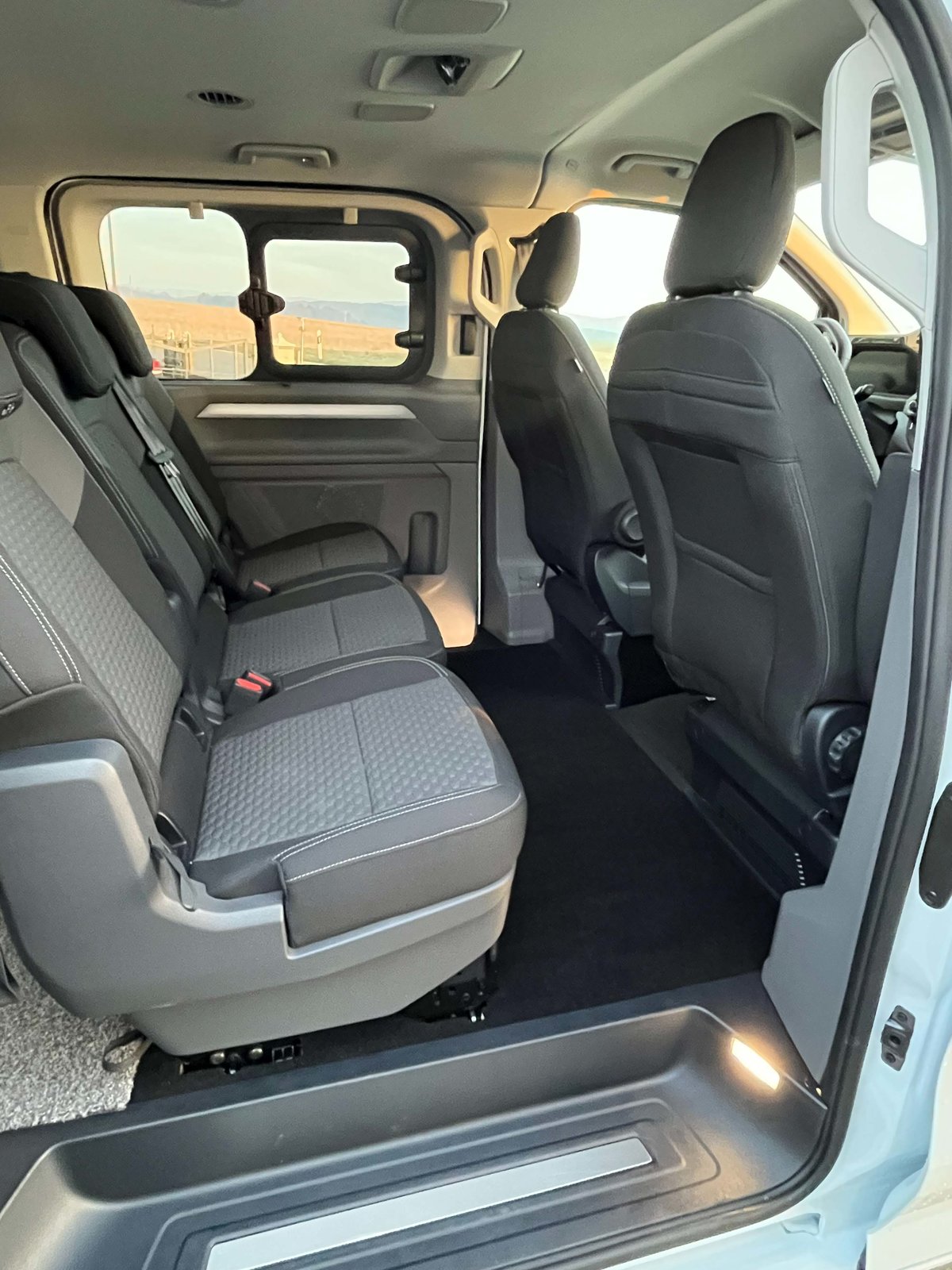 VW Caravelle 3100 2.0 TDI 170 Style 4motion, Diesel, Second hand / Used, Automatic - 7