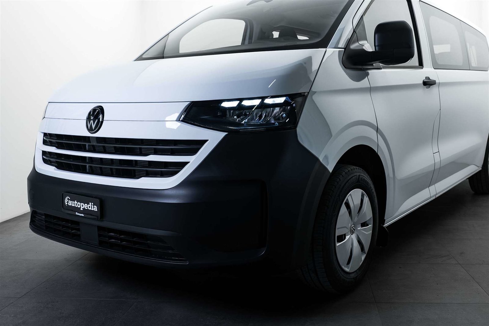 VW Caravelle 2.0 TDi 8-Plätzer HIT-Preis, Diesel, New car, Manual - 2