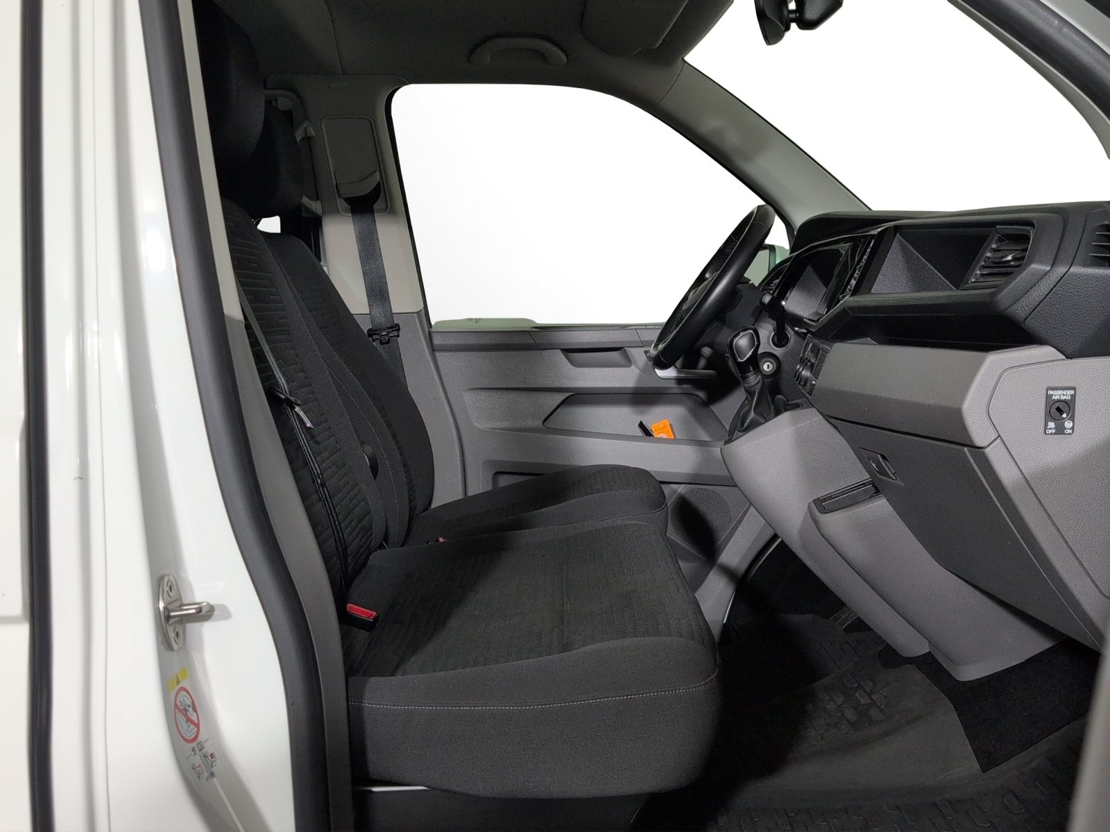 VW Caravelle 6.1 Comfortline RS 3400 mm, Diesel, Occasion / Gebraucht, Automatik - 7