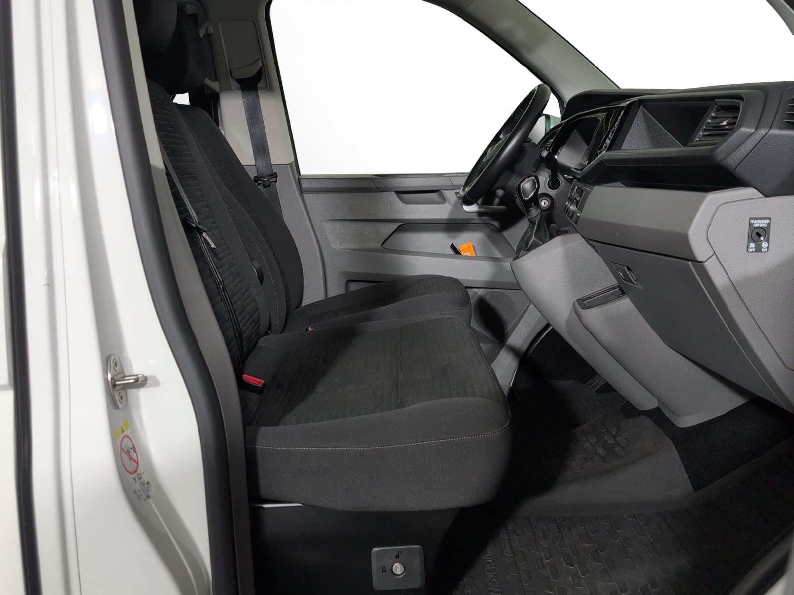 VW Caravelle 6.1 Comfortline RS 3400 mm, Diesel, Occasion / Gebraucht, Automatik - 7