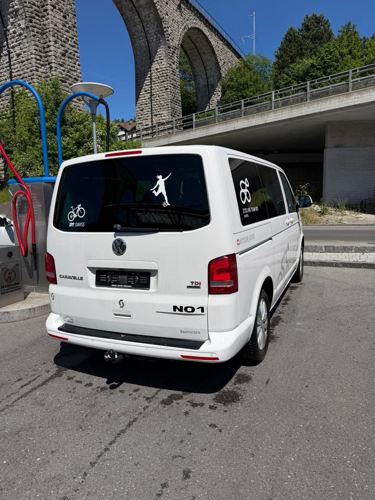 VW Caravelle 4x4, Diesel, Occasion / Utilisé, Automatique - 2