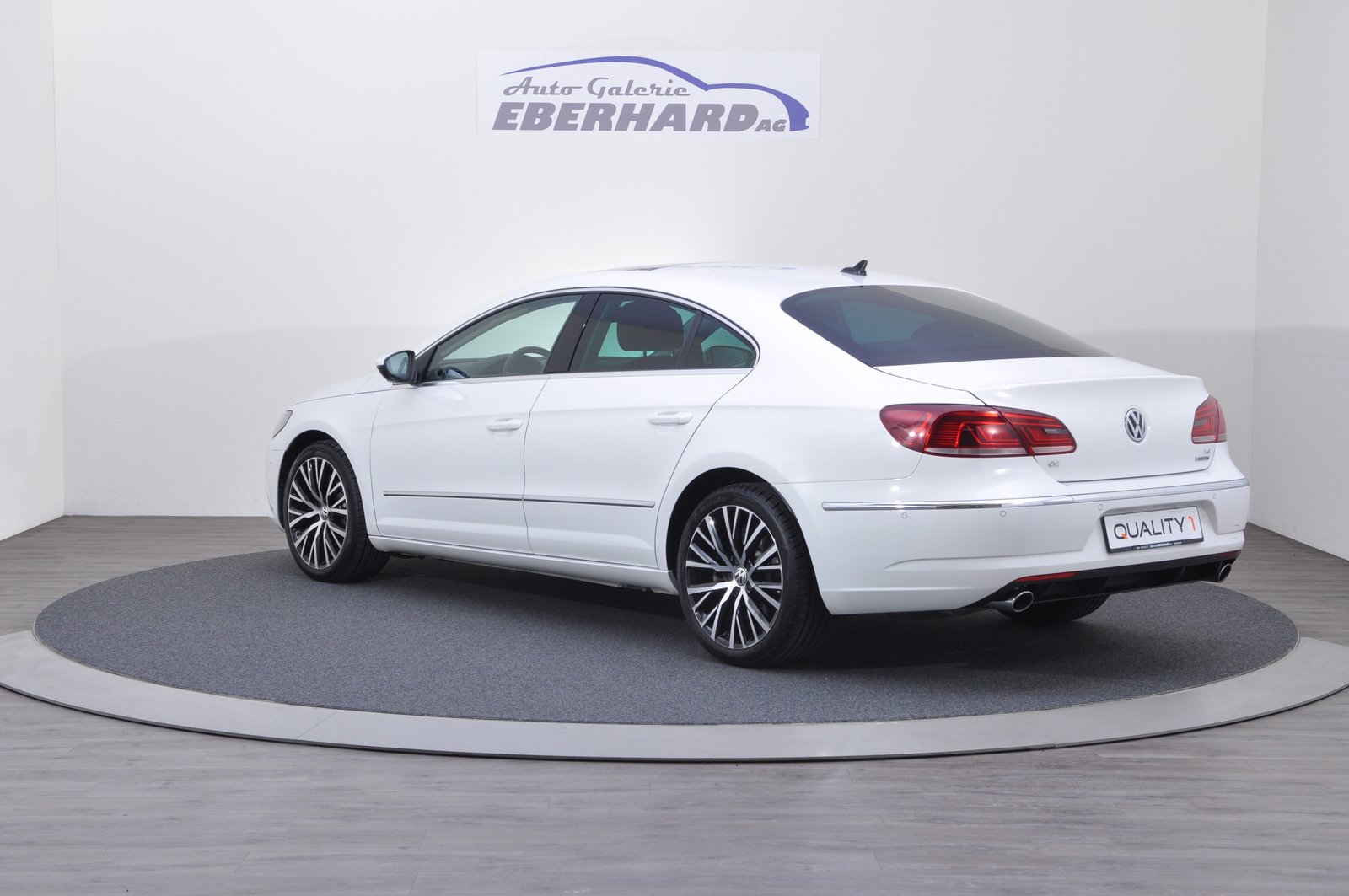 VW 3.6 V6 FSI 4Motion, Petrol, Second hand / Used, Automatic - 3