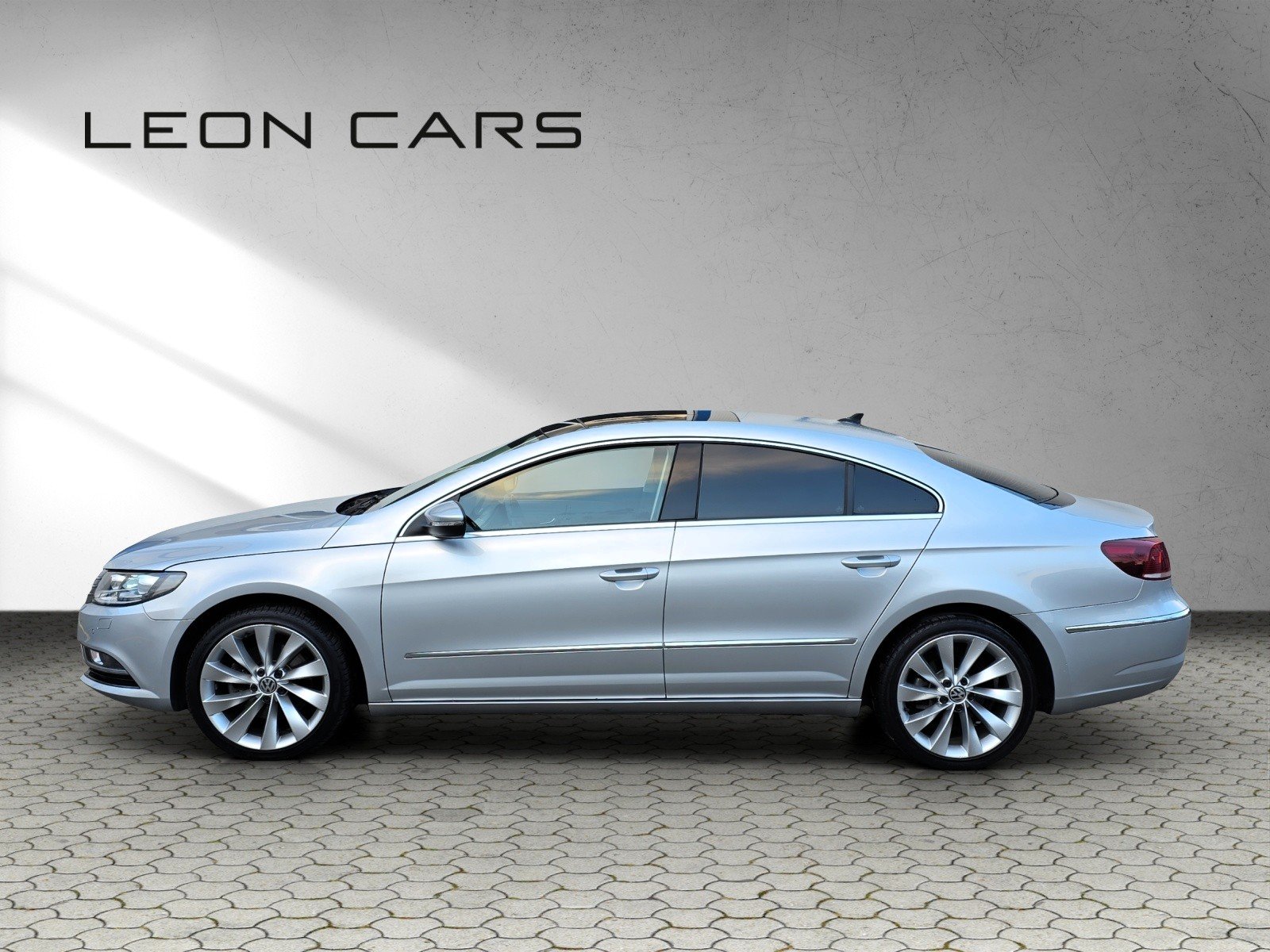 VW CC 2.0 TDI BlueMotion Technology DSG, Diesel, Second hand / Used, Automatic - 3
