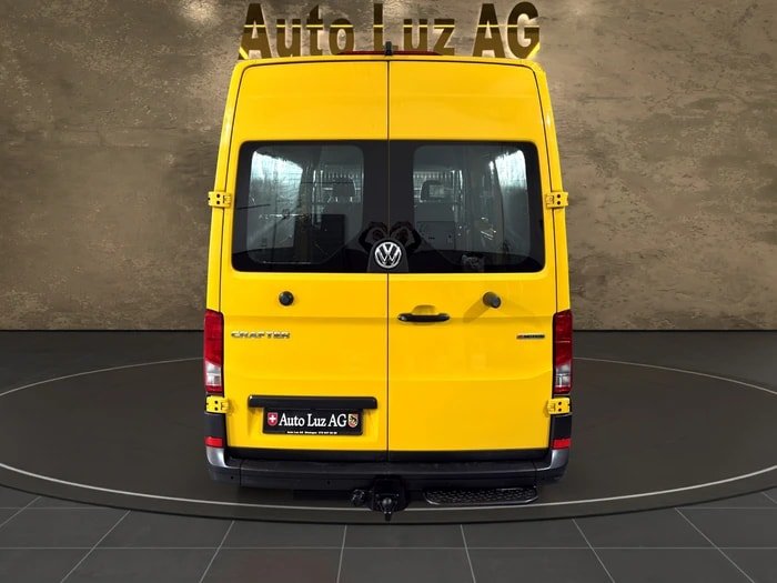 VW VW Crafter 35 2.0 TDI L4 4Motion, Diesel, Second hand / Used, Manual - 3