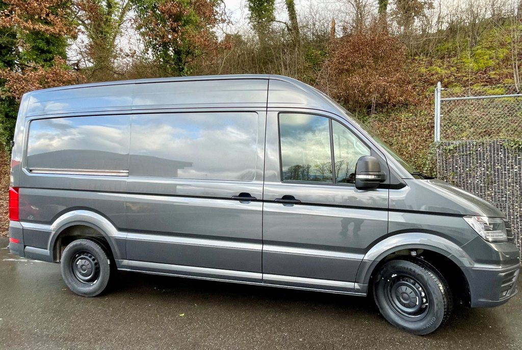 VW CRAFTER 2.0 BI-TDI 177 4Motion, Diesel, Ex-demonstrator, Automatic - 3