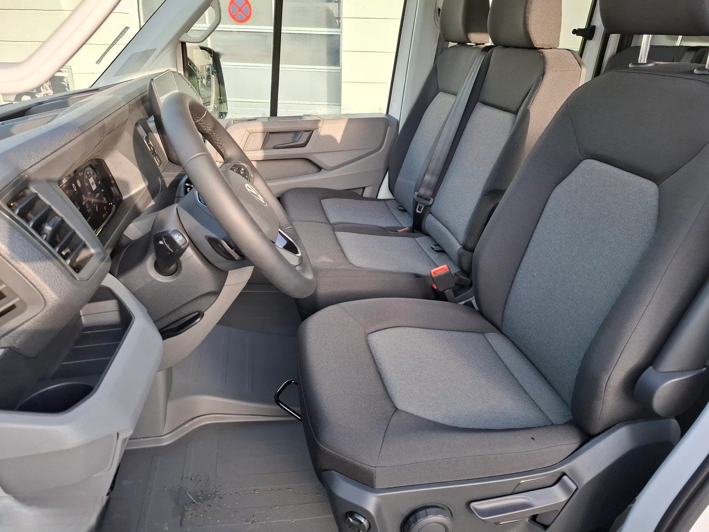 VW Crafter 35 2.0 BiTDI L4 4Motion A 7 Sitzer, Diesel, Auto nuove, Automatico - 6