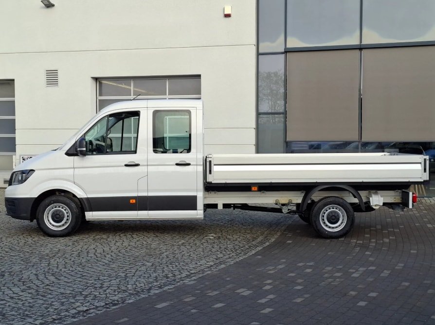 VW Crafter 35 2.0 BiTDI L4 4Motion A, Diesel, Auto nuove, Automatico - 2