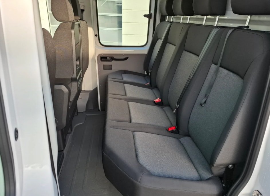 VW Crafter 35 2.0 BiTDI L4 4Motion A, Diesel, Auto nuove, Automatico - 5