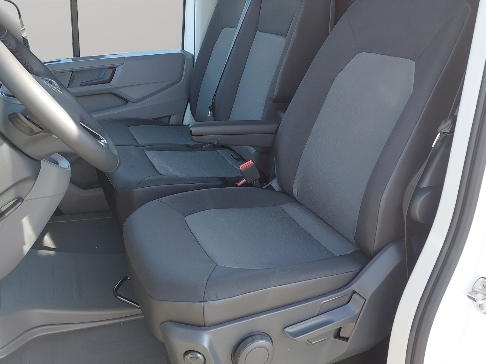 VW Crafter 35 2.0 BiTDI L3 4Motion A, Diesel, New car, Automatic - 6