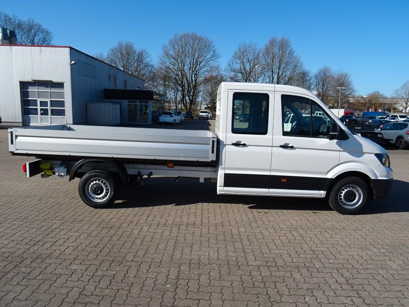 VW Crafter 35 2.0 TDI L4, Diesel, New car, Manual - 2