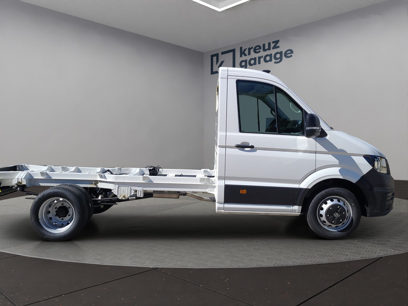 VW Crafter 50 Chassis-Kabine RS 3640 mm Automat Doppelbereifung, Diesel, New car, Automatic - 2