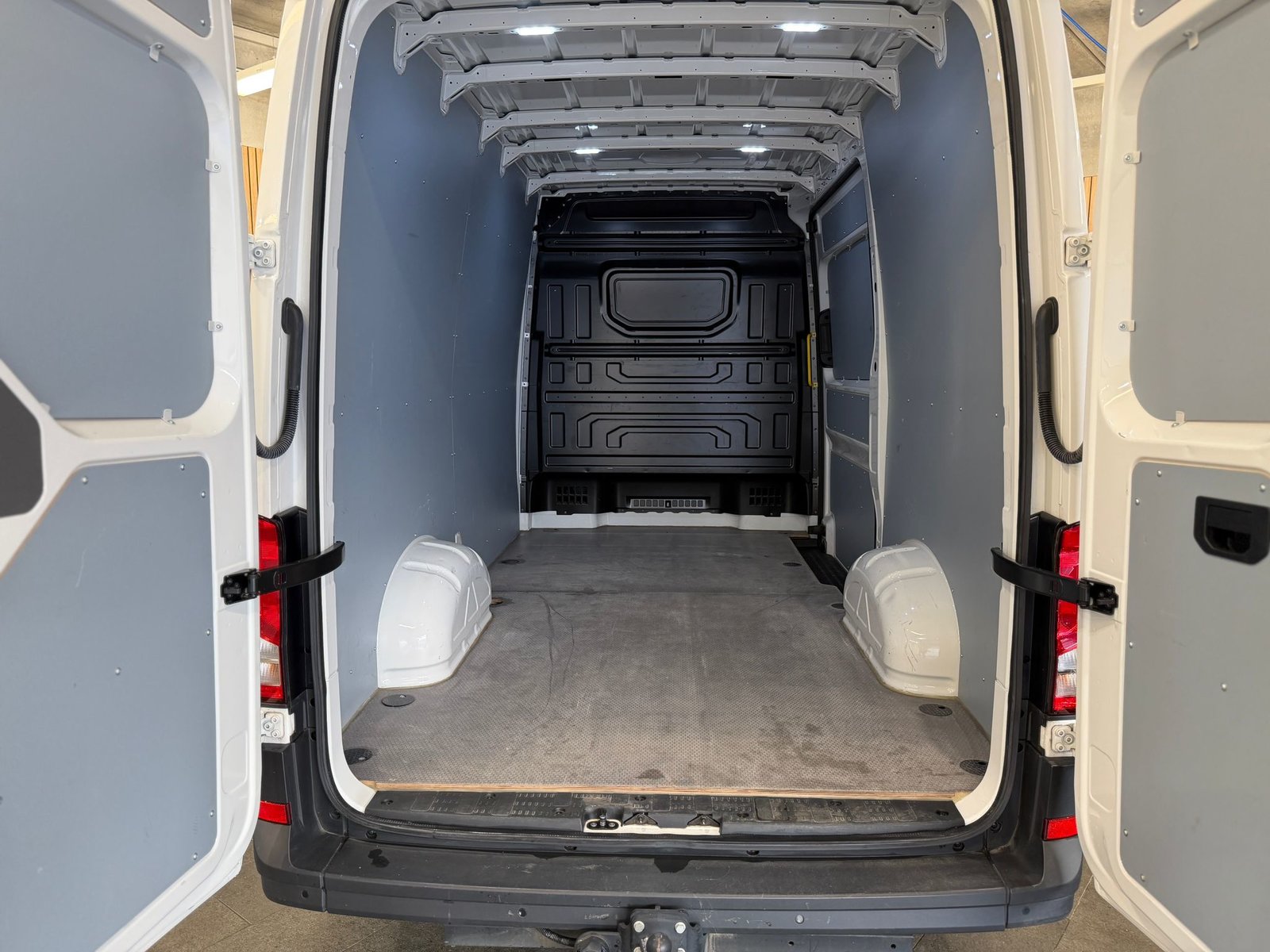 VW Crafter 35 2.0 TDI L3 H3, Diesel, Occasioni / Usate, Manuale - 4