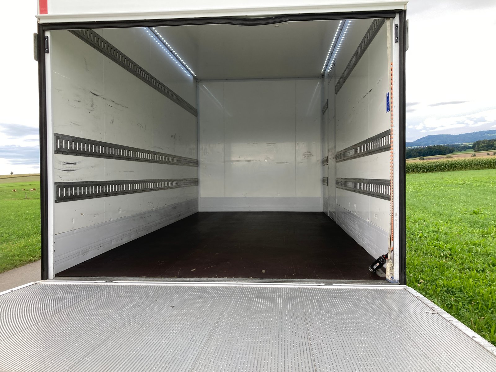 VW Crafter 35 2.0 BiTDI L4 mit Hebebühne, Diesel, Occasioni / Usate, Manuale - 6