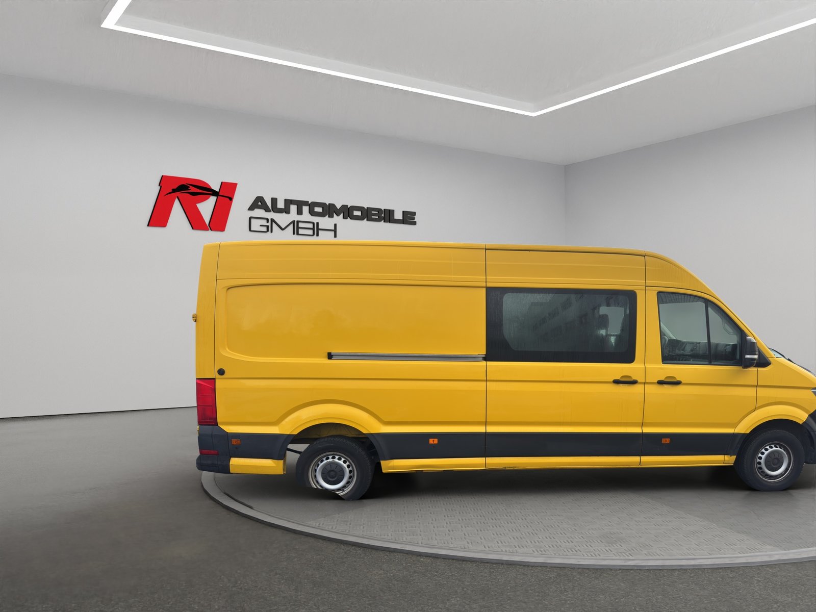 VW Crafter 35 2.0 TDI Entry L4 4Motion, Diesel, Second hand / Used, Manual - 7