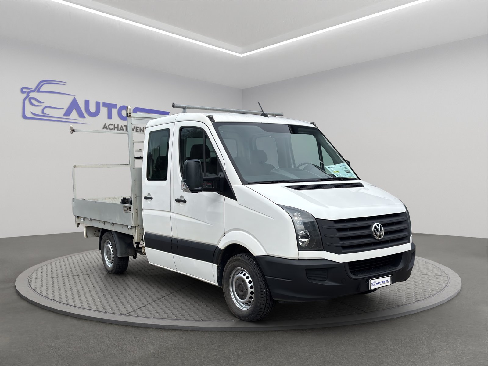 VW Crafter 35 2.0 TDI CR, Diesel, Second hand / Used, Manual - 2