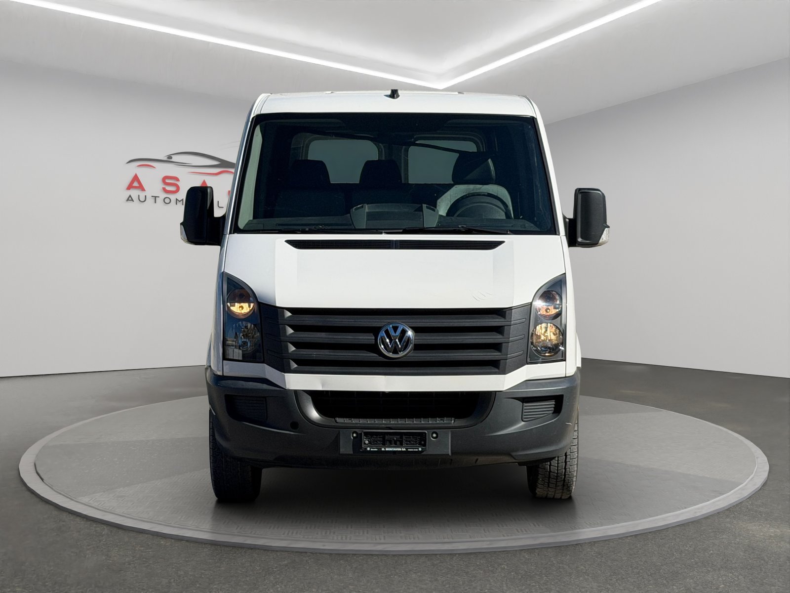 VW Crafter 35 2.0 TDI CR, Diesel, Second hand / Used, Manual - 2