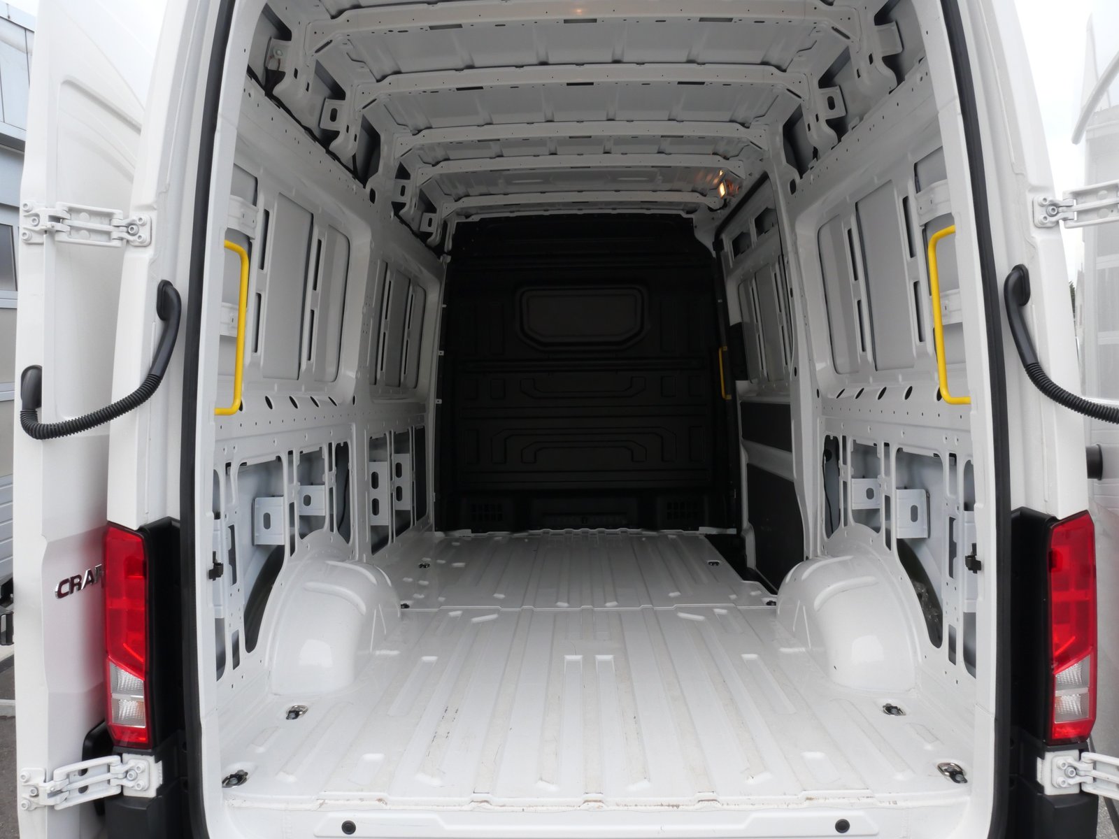 VW Crafter 35 2.0 BiTDI L3 H3 4Motion, Diesel, Occasion / Gebraucht, Handschaltung - 7