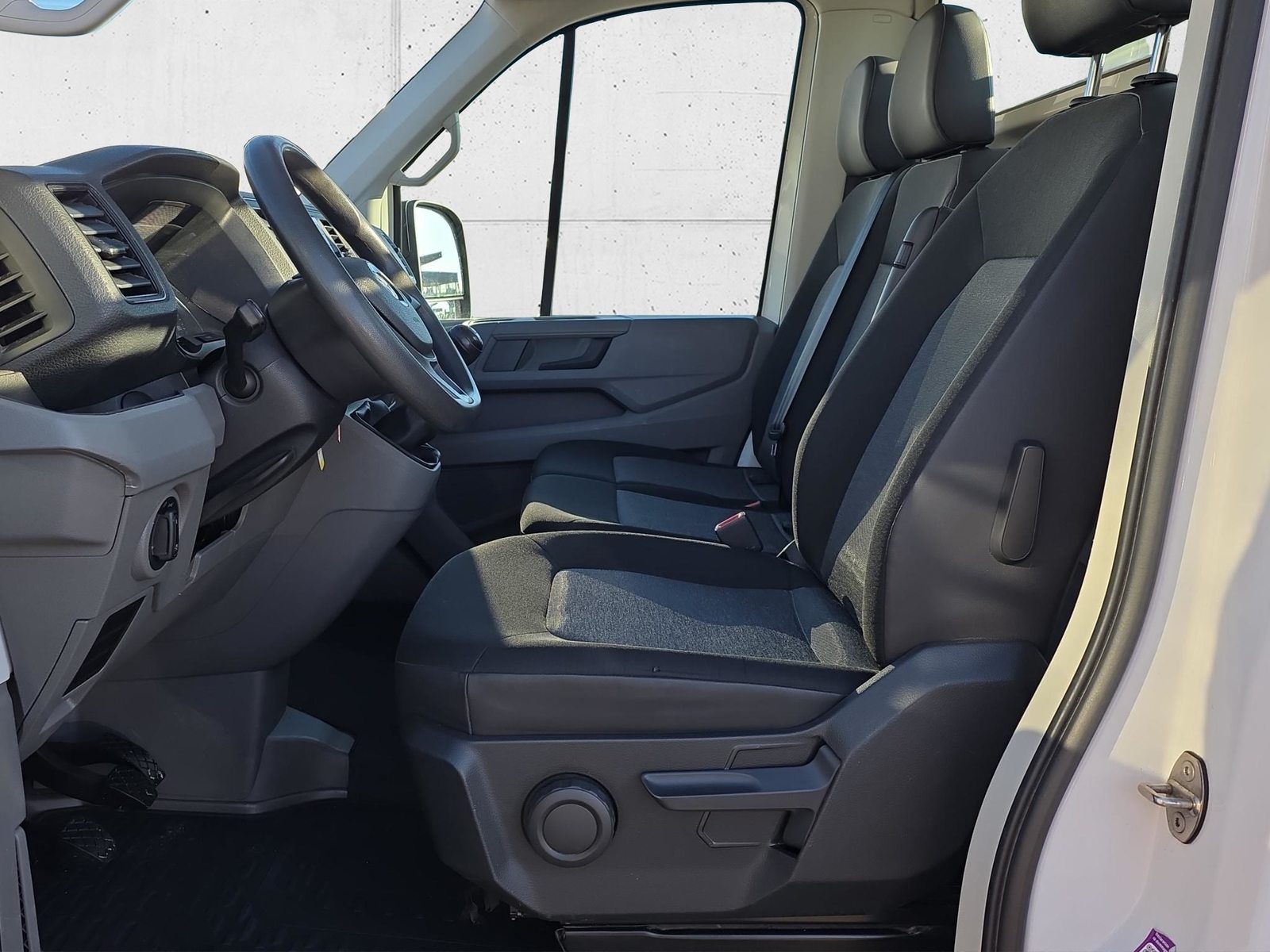 VW Crafter 35 Kab.-Ch. 3640 2.0 TDI 140, Diesel, Second hand / Used, Manual - 3