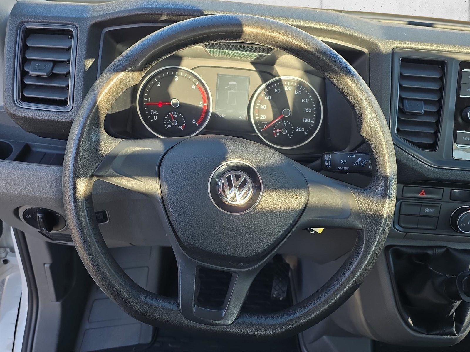 VW Crafter 35 Kab.-Ch. 3640 2.0 TDI 140, Diesel, Second hand / Used, Manual - 4