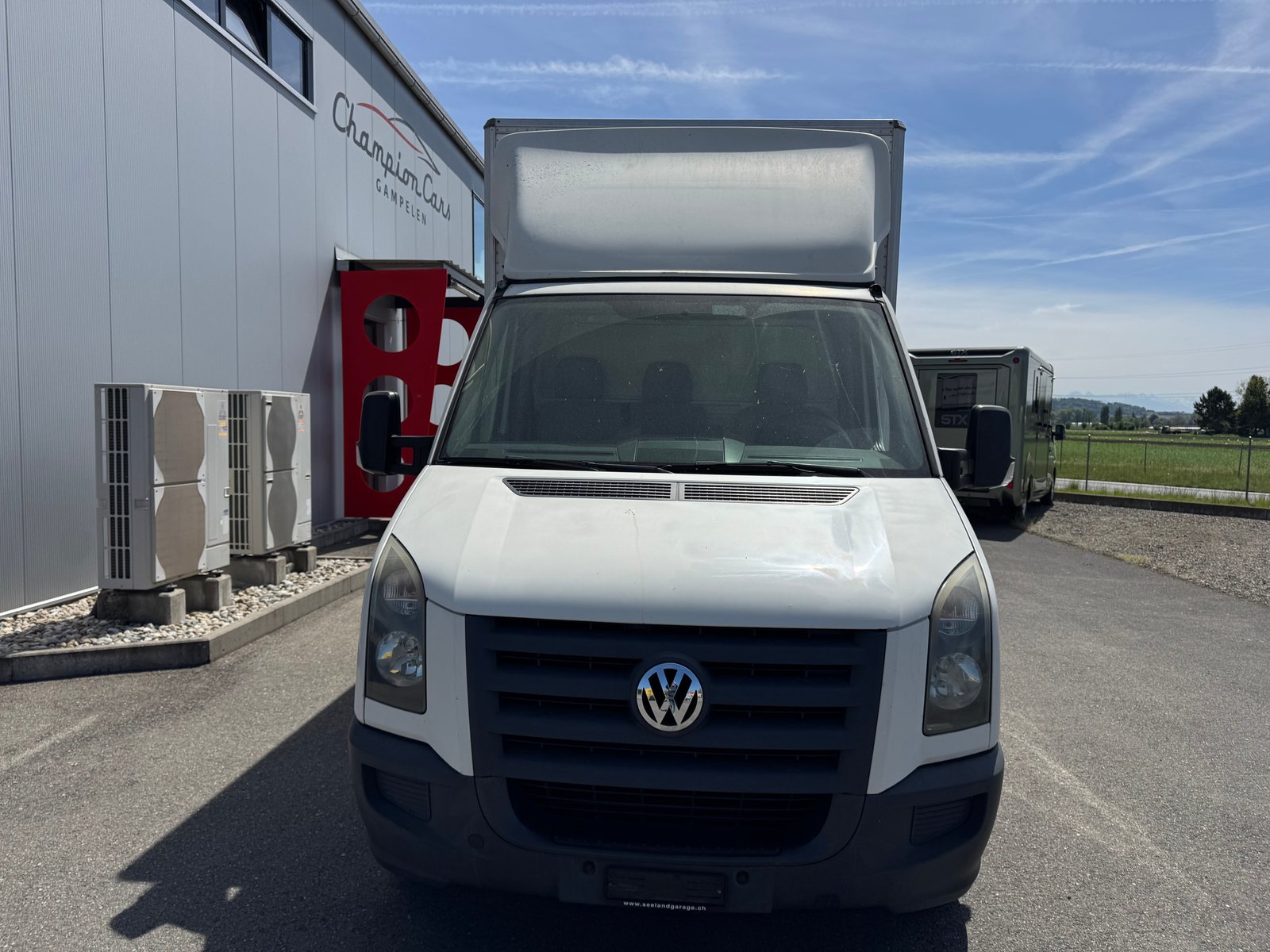 VW Crafter 35 2.5 TDI 109 PS, Diesel, Second hand / Used, Manual - 2