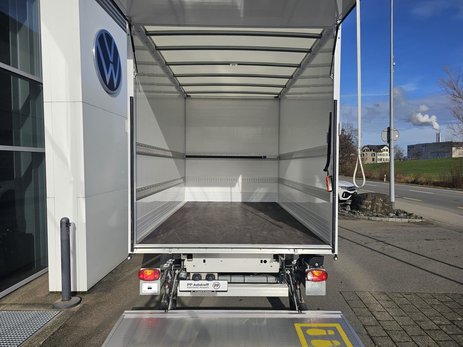 VW Crafter 35 Chassis-Kabine Champion RS 3640 mm Singlebereifun, Diesel, Occasioni / Usate, Automatico - 5