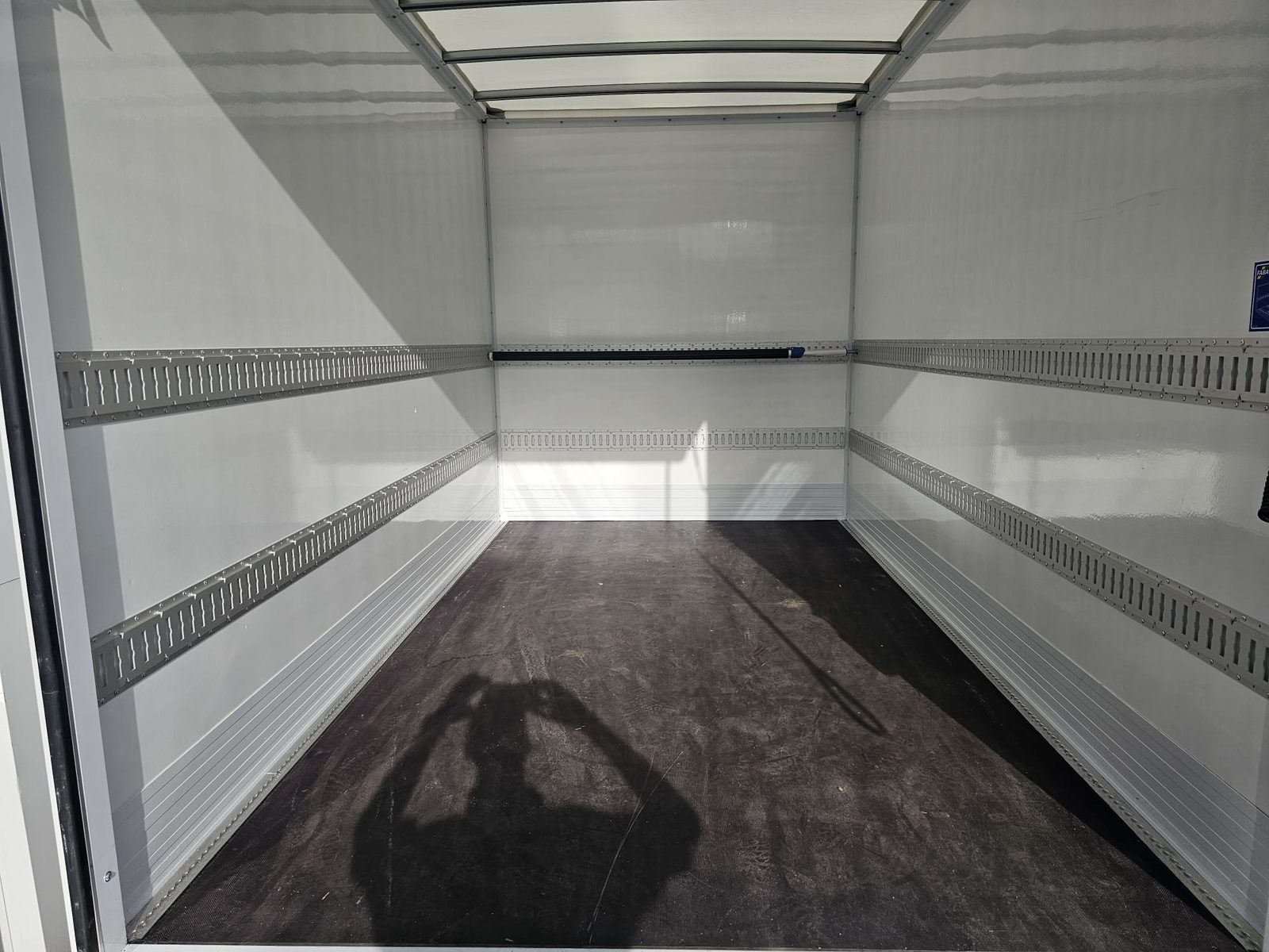 VW Crafter 35 Chassis-Kabine Champion RS 3640 mm Singlebereifun, Diesel, Occasioni / Usate, Automatico - 6