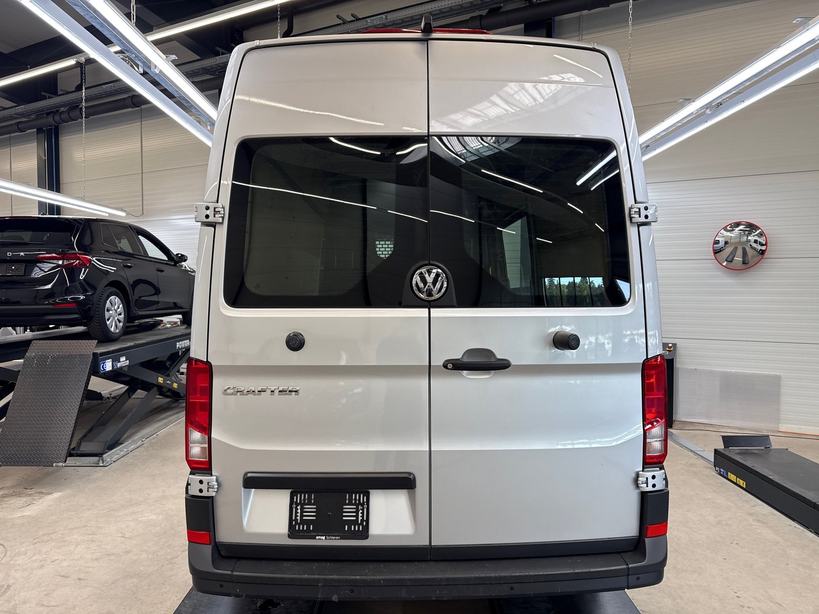 VW Crafter 35 2.0 TDI Entry L3 A, Diesel, Occasion / Utilisé, Automatique - 3