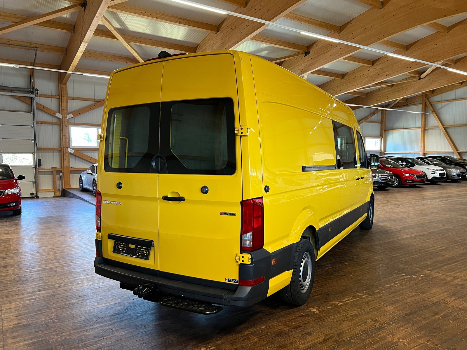 VW Crafter 35 2.0 TDI L4 4Motion, Diesel, Second hand / Used, Manual - 5