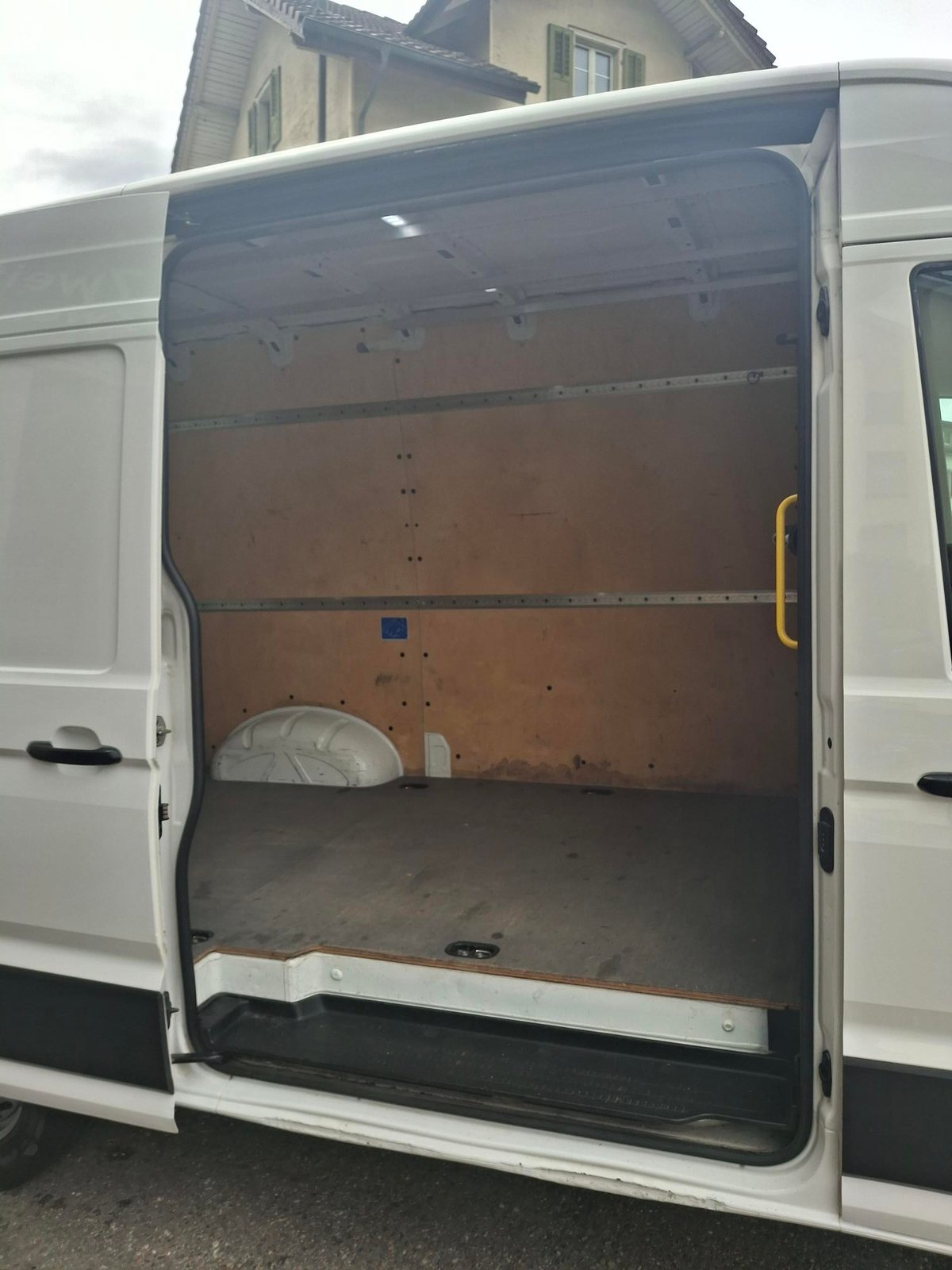 VW Crafter 35 2.0 BiTDI Entry L3, Diesel, Second hand / Used, Manual - 7