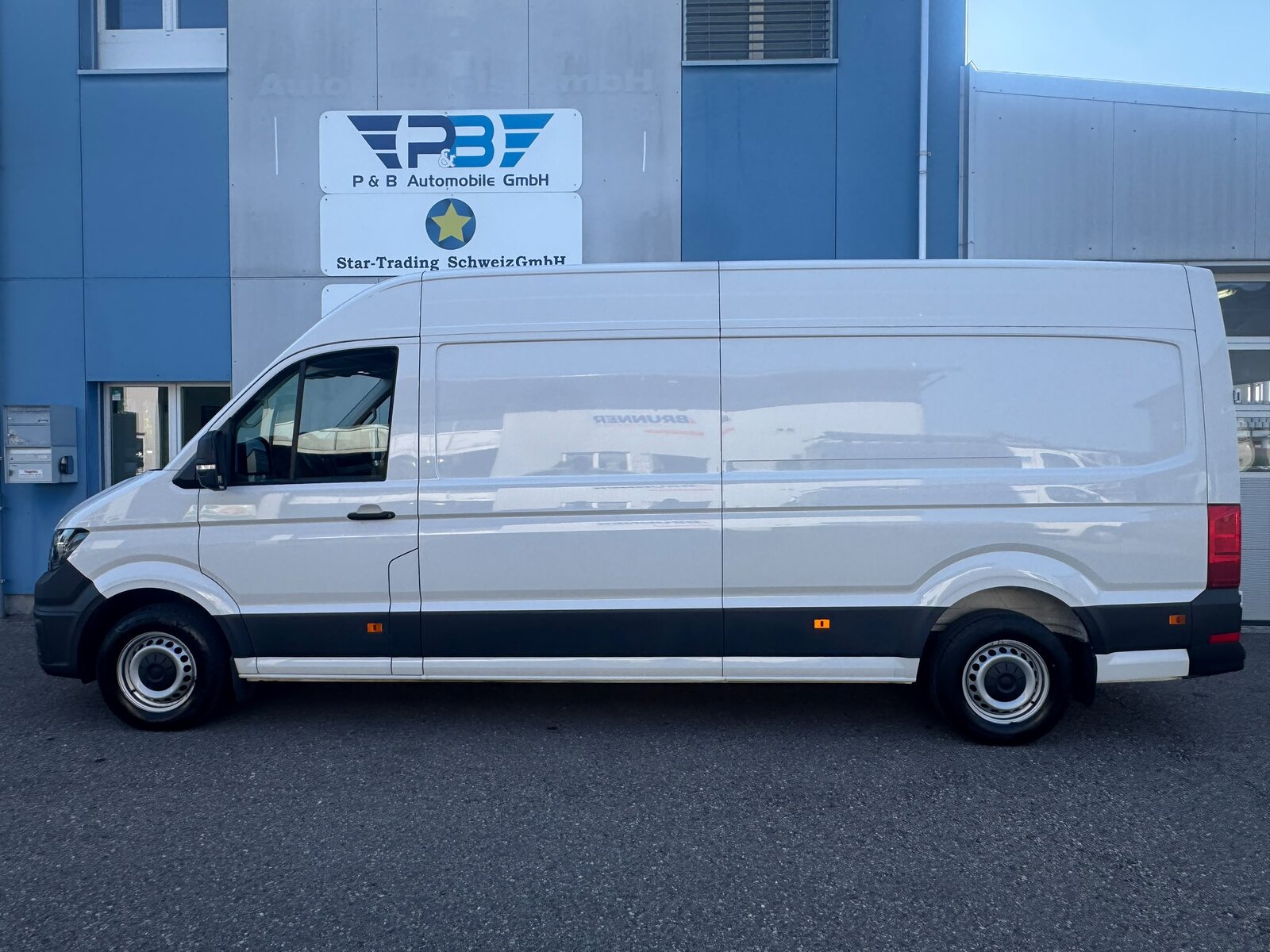 VW Crafter 35 2.0 TDI L4 A, Diesel, Occasion / Gebraucht, Automatik - 5