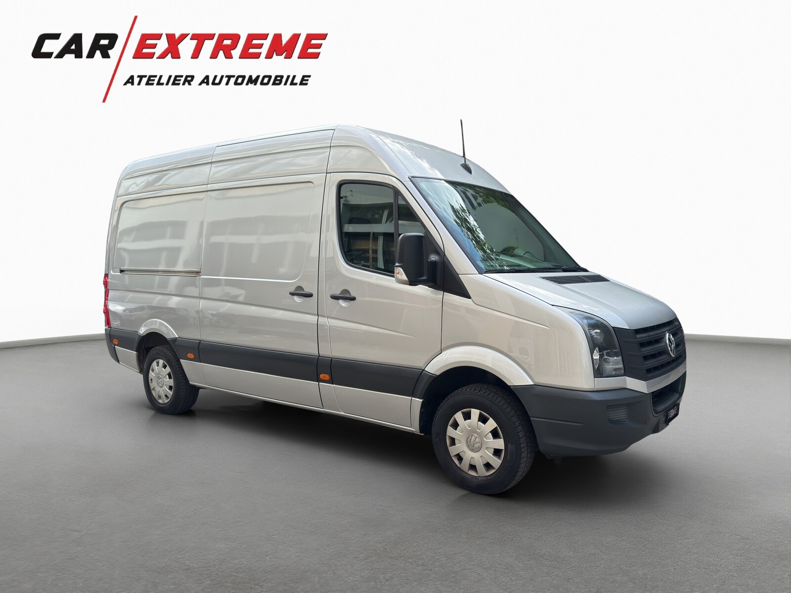 VW Crafter 35 2.0 TDI CR, Diesel, Second hand / Used, Manual - 2