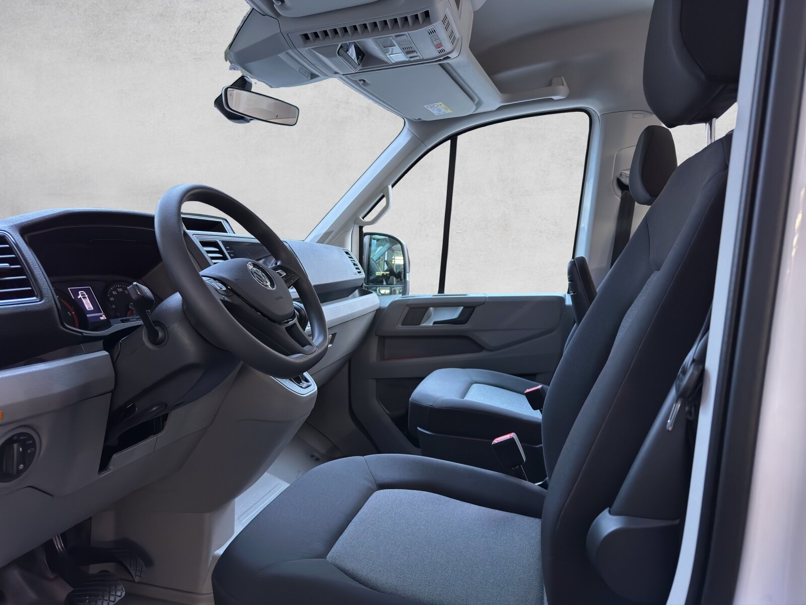 VW Crafter 35 2.0 BiTDI Entry L4 A, Diesel, Occasion / Utilisé, Automatique - 6