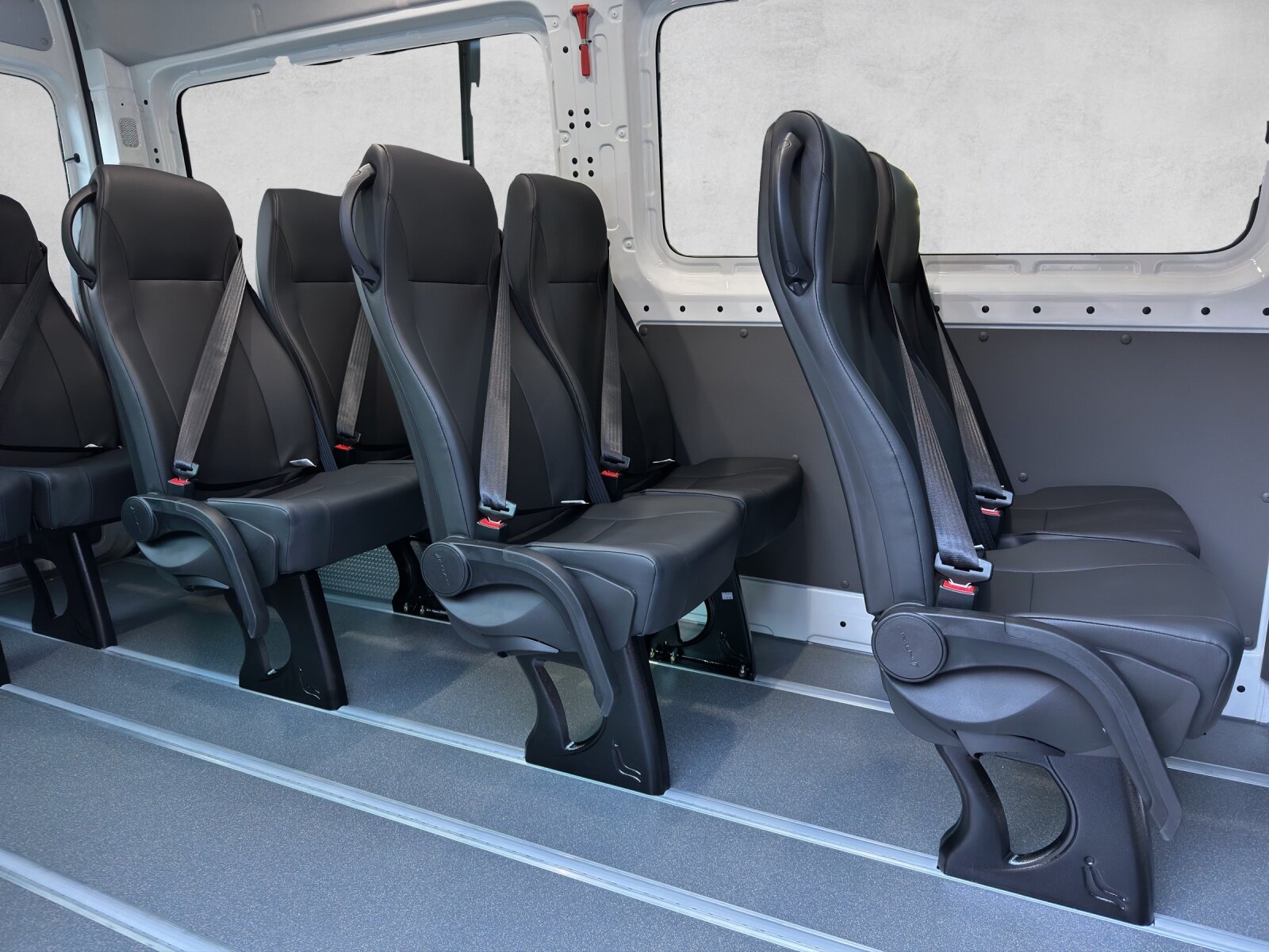 VW Crafter 35 2.0 BiTDI Entry L4 A, Diesel, Occasion / Utilisé, Automatique - 7