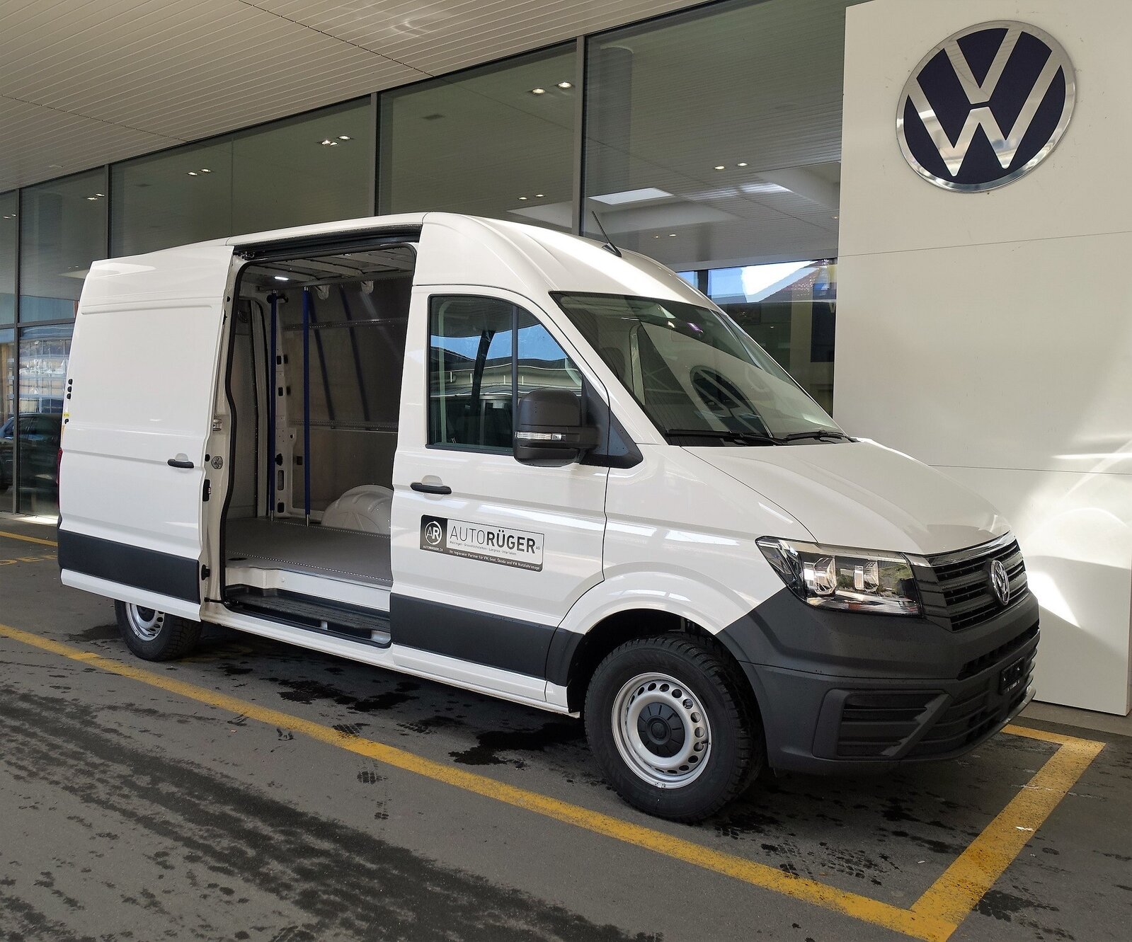 VW Crafter 35 2.0 BiTDI Entry HD L3 RWD, Diesel, Occasion / Utilisé, Manuelle - 2