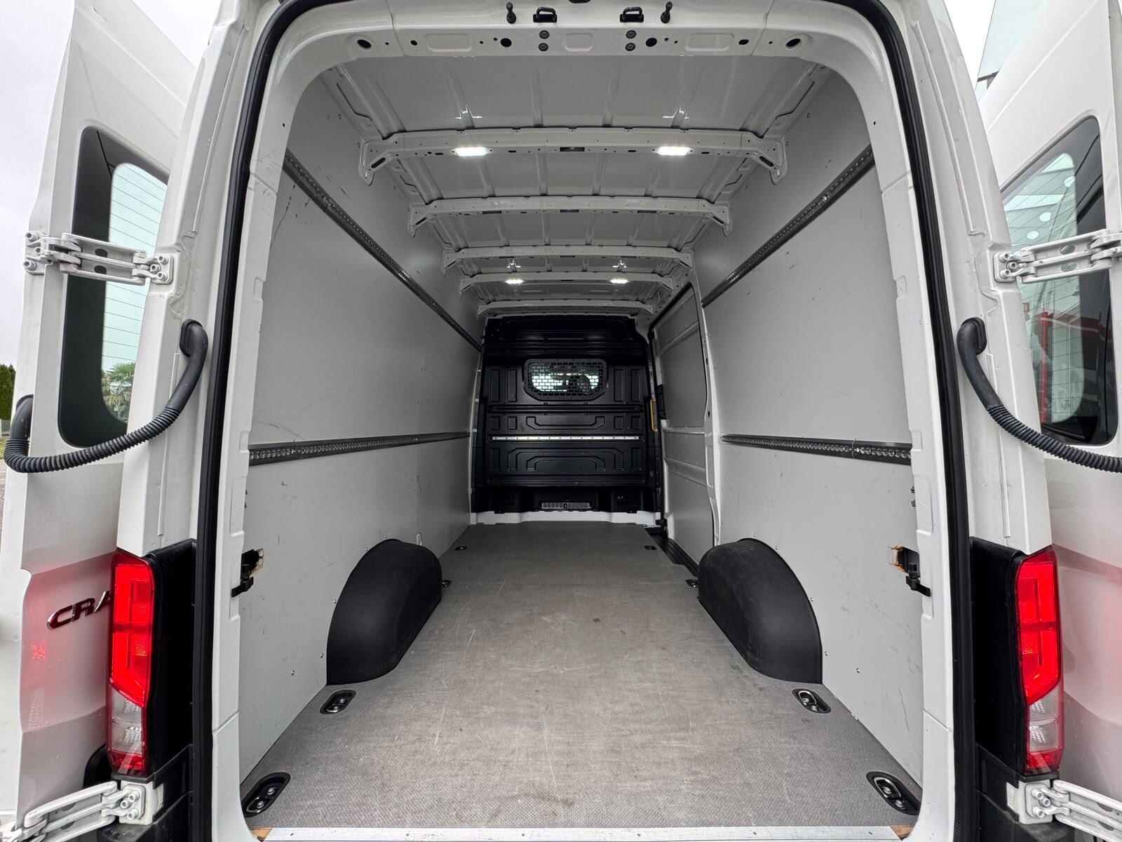 VW Crafter 35 2.0 TDI L3 Hochdach Automat mit Klima, Diesel, Occasion / Utilisé, Automatique - 5