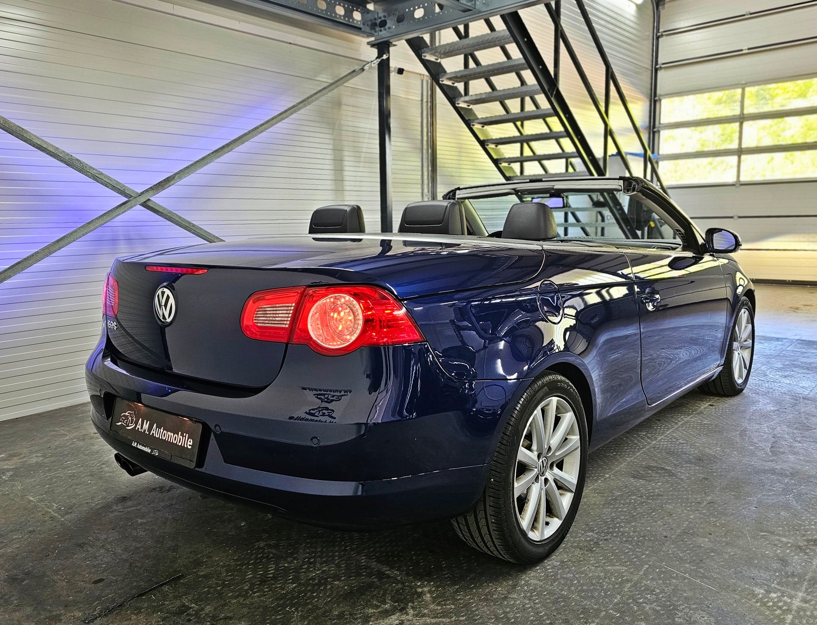 VW Eos 2.0 FSI Turbo, Petrol, Second hand / Used, Automatic - 4