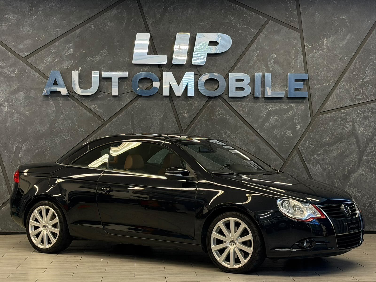 VW Eos 2.0 FSI Turbo Fashion, Petrol, Second hand / Used, Manual - 3