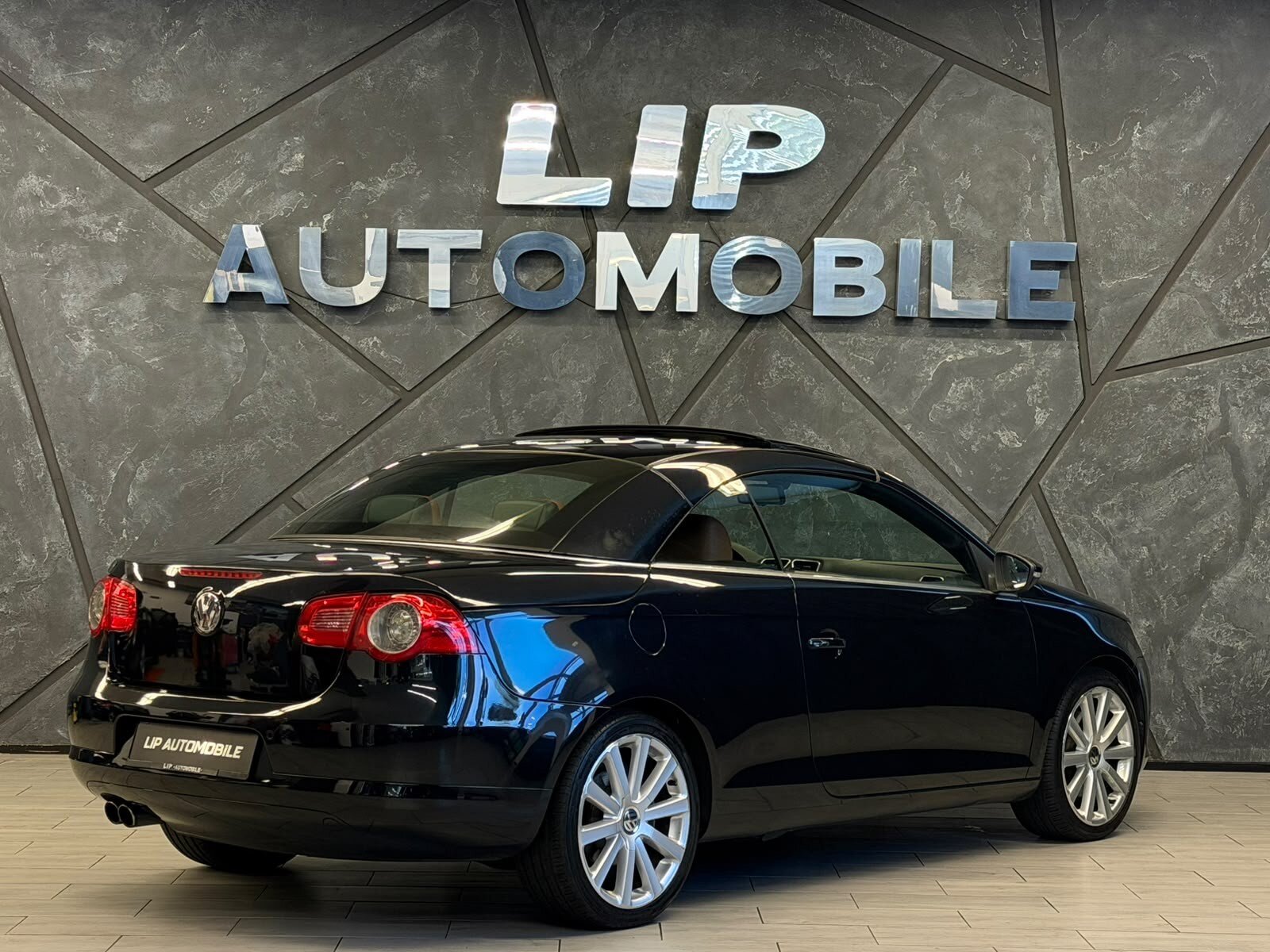 VW Eos 2.0 FSI Turbo Fashion, Petrol, Second hand / Used, Manual - 7