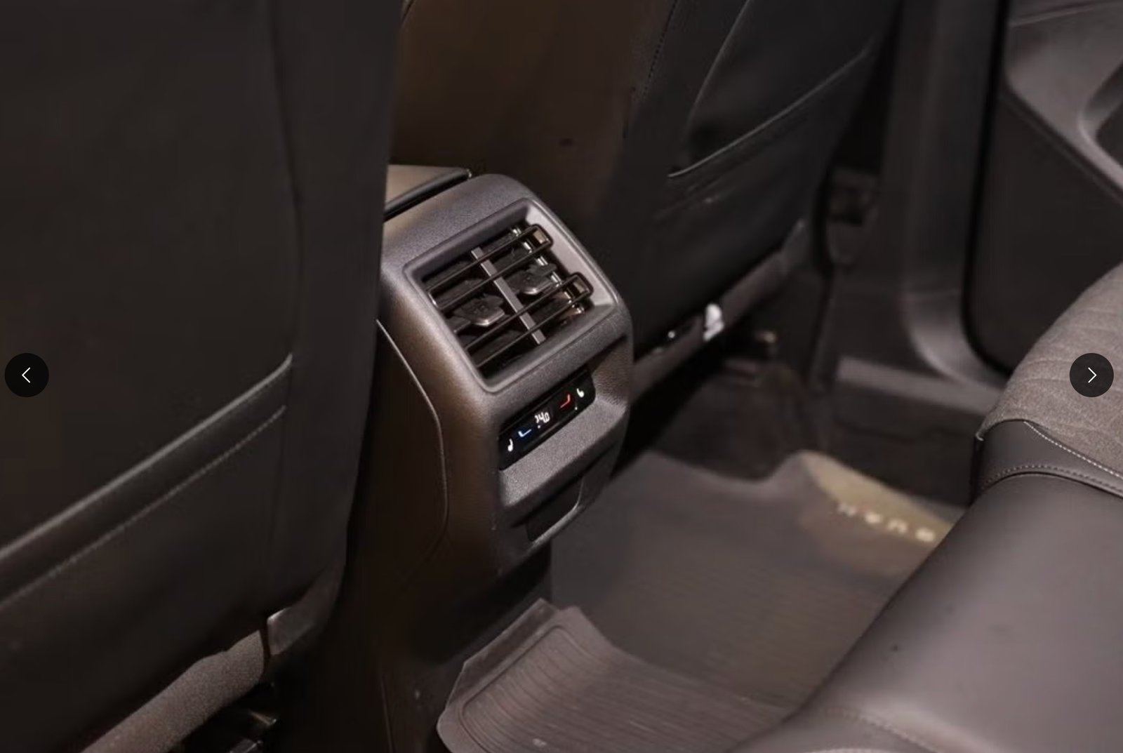VW eTSI Life, Mild-Hybrid Benzin/Elektro, Occasion / Gebraucht, Automatik - 7