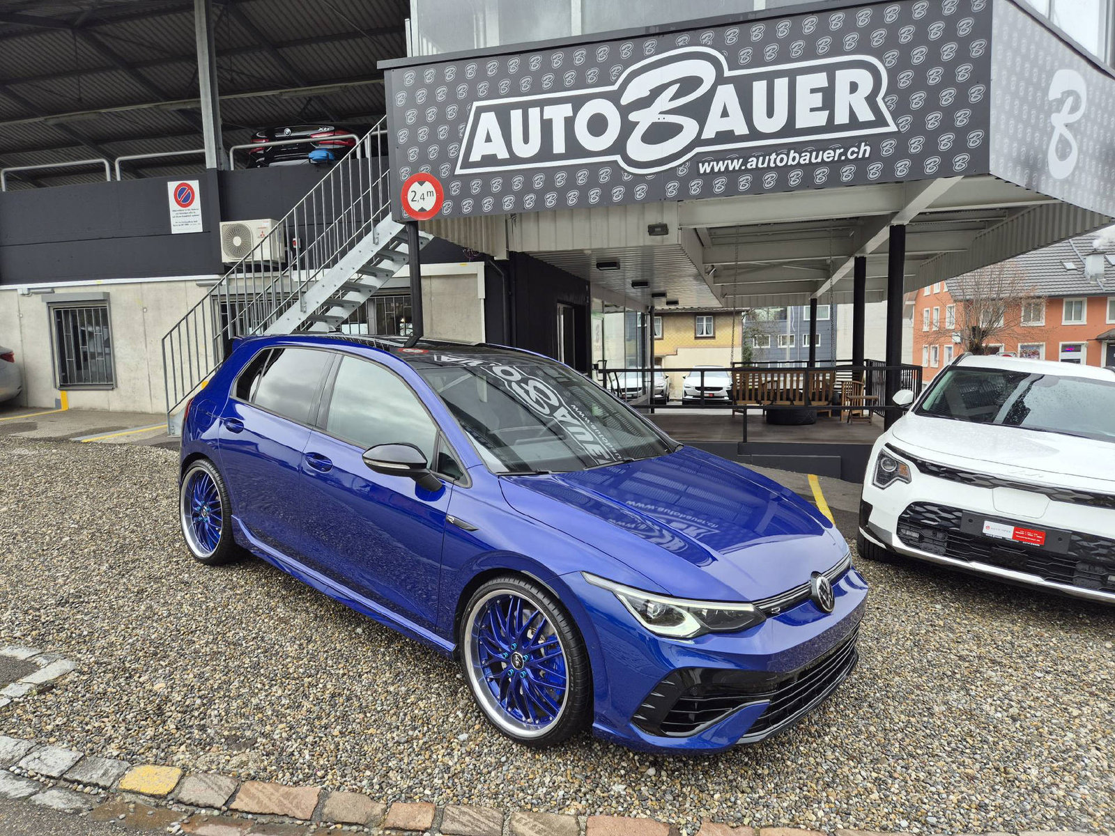 VW Golf VIII 2.0 TSI R DSG 4motion R-Perfomance
