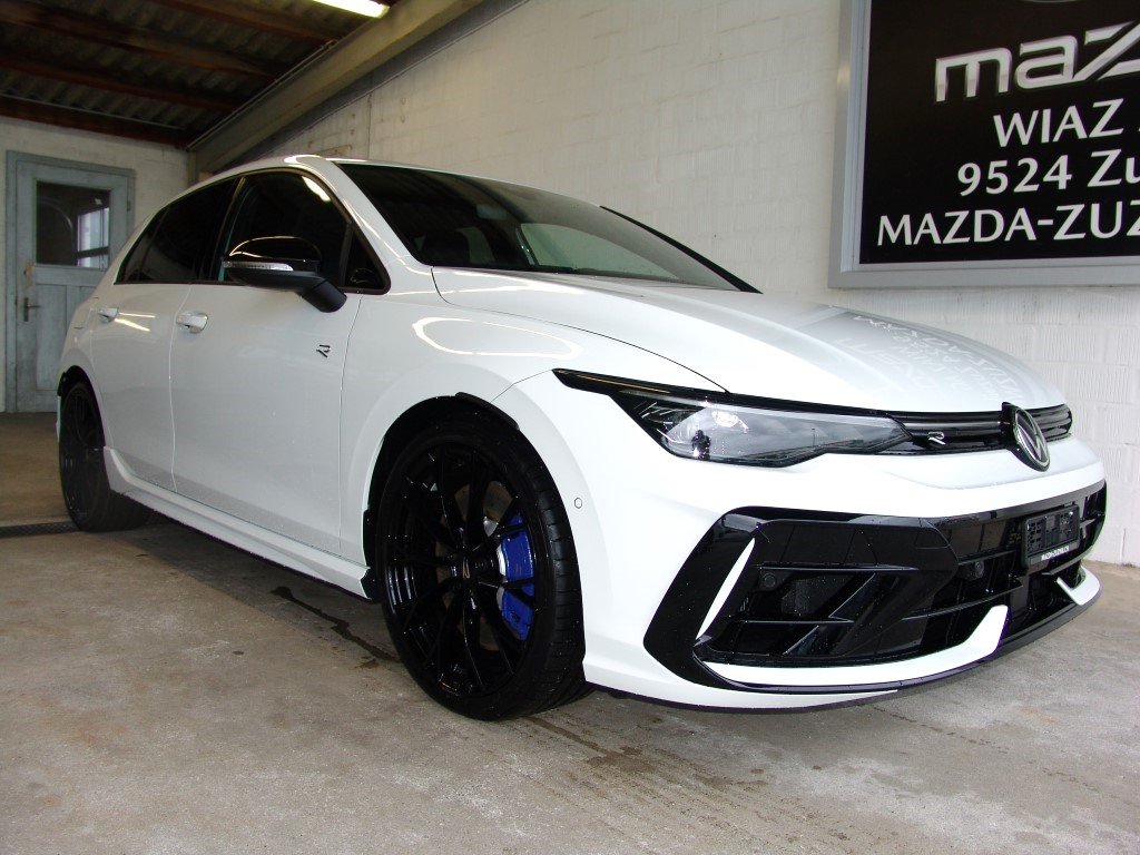VW Golf VIII 2.0 TSI R DSG 4motion