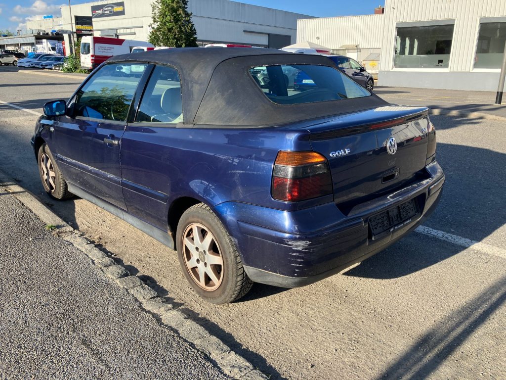 VW 2.0 Highline, Benzin, Occasion / Gebraucht, Handschaltung - 5