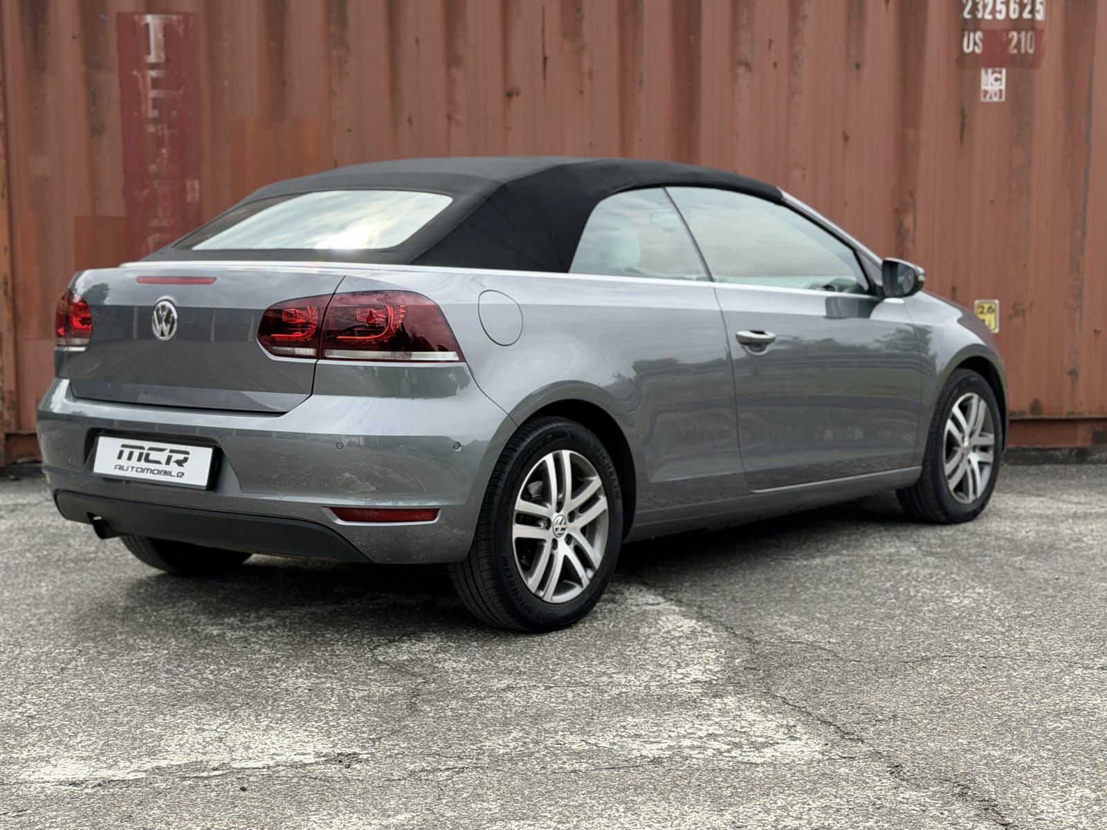 VW Golf VI Cabriolet 1.2 TSI BlueMT, Petrol, Second hand / Used, Manual - 3