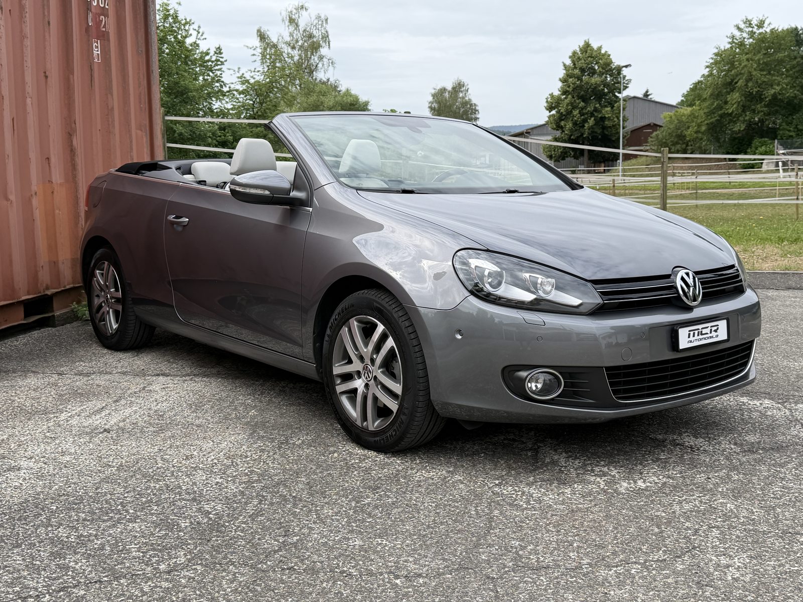 VW Golf VI Cabriolet 1.2 TSI BlueMT, Petrol, Second hand / Used, Manual - 4