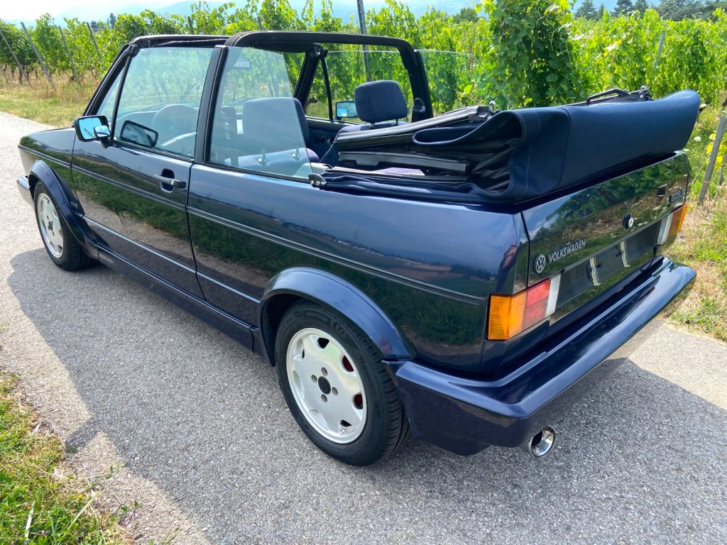 VW GOLF CABRIOLET 1.8, Essence, Voiture de collection, Manuelle - 6