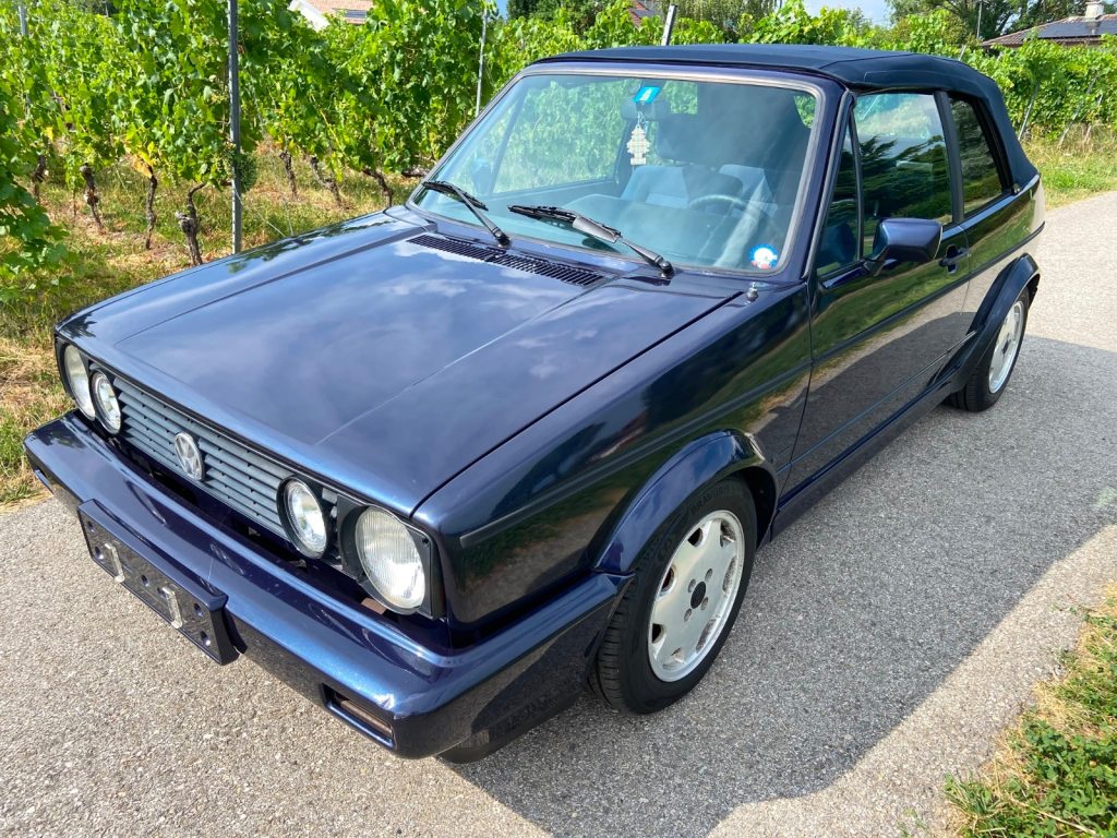VW GOLF CABRIOLET 1.8, Essence, Voiture de collection, Manuelle - 5