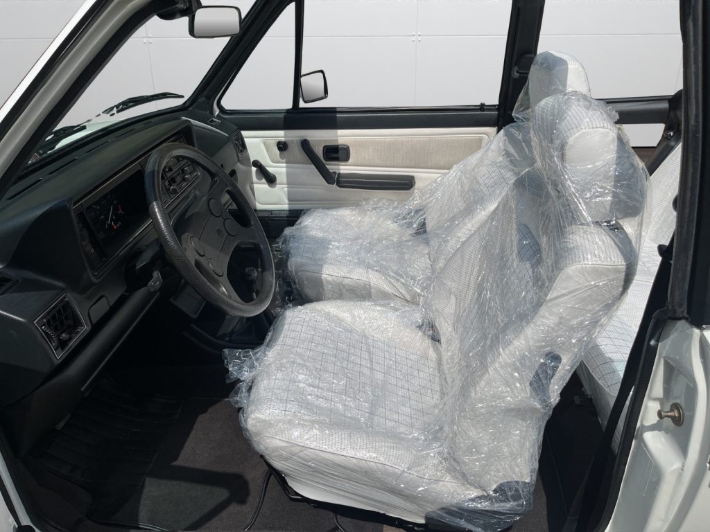 VW White Special, Essence, Voiture de collection, Manuelle - 7
