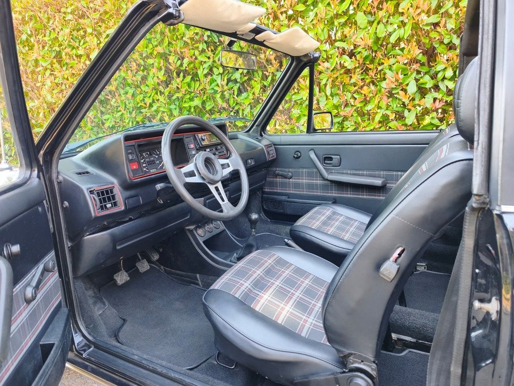 VW Golf 1, Petrol, Classic, Manual - 5