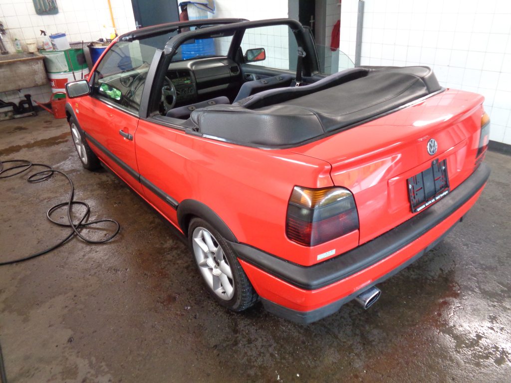 VW GOLF 2.0 Avantgarde, Essence, Voiture de collection, Manuelle - 6